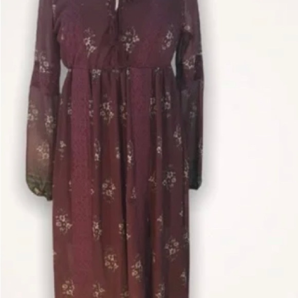 Clover+Scout Floral Maxi - Picture 3 of 9